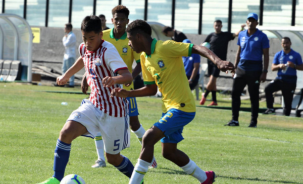 HOY / Nueva derrota de la Albirroja ante su par de Brasil