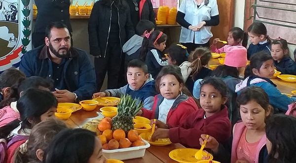 Canindeyú: Más de 50 mil alumnos acceden a merienda y almuerzo escolar