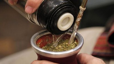 Consumo de mate o café muy caliente puede causar cáncer de cabeza y cuello - ADN Paraguayo