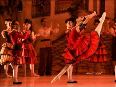 Gala de ballet para celebrar los 130 años de historia del Teatro Municipal