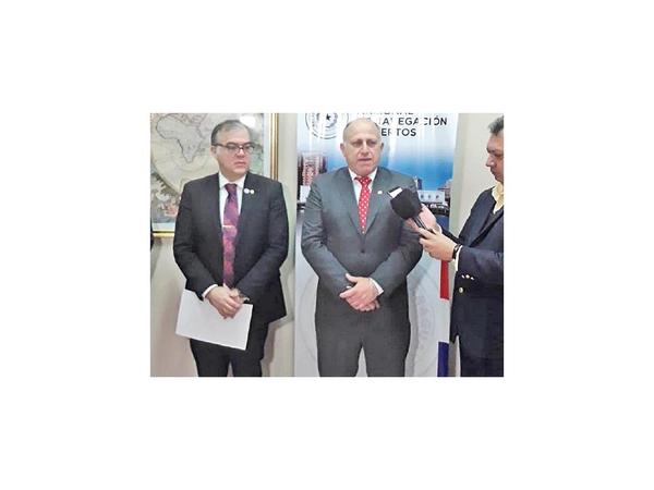 Ramos Acosta asumió ayer como nuevo titular de la Administración de Puertos