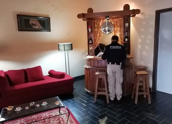 Mujer ratificó en Fiscalía que era explotada en un lupanar - Judiciales y Policiales - ABC Color