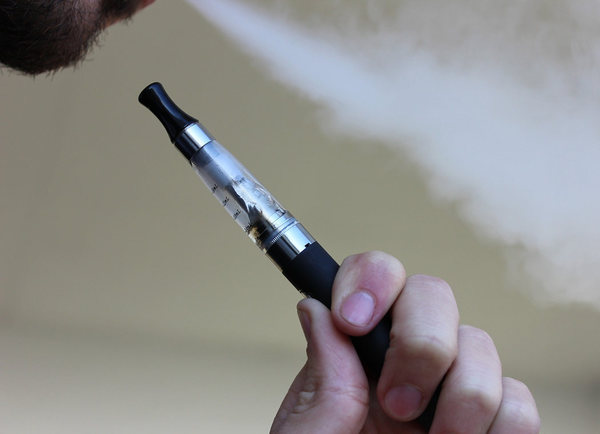 Cigarrillos electrónicos son "indudablemente dañinos", según OMS » Ñanduti