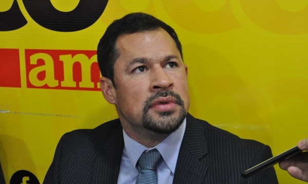 Quintana afirma que el zacariísmo opera para dejarlo sin banca