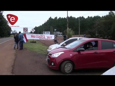 EXIGEN REDUCTORES O ROTONDA EN EL CRUCE LOPOJA