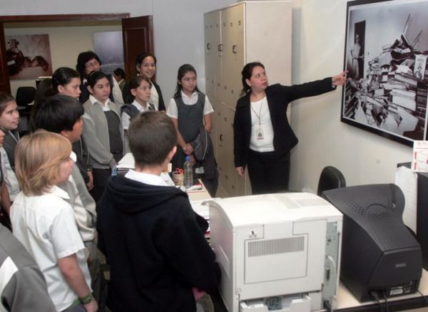 Escolares se informaron de todos los trámites para obtención de permiso del menor