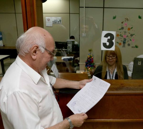 Expiden 35.000 autorizaciones para viajar en 2015