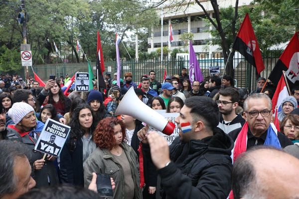 La semana más crítica de Abdo en medio de gran crispación política