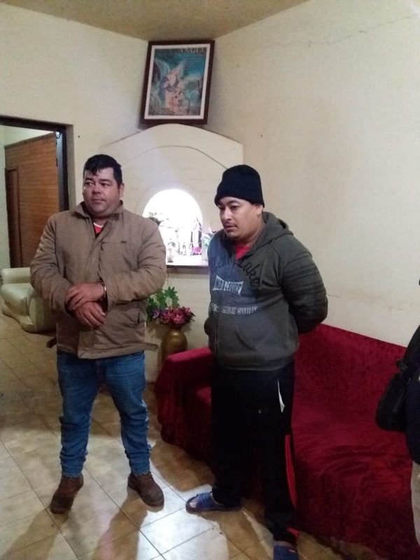 Detienen a dos hermanos por asalto a transportadores de caudales