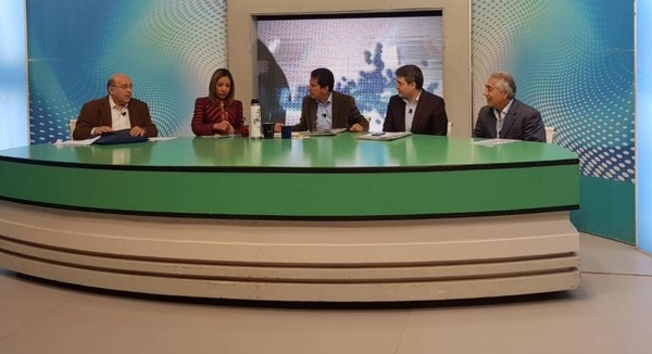 HOY / Titular de ANDE defiende pacto pero aclara que no firmó porque aún no lo leyó