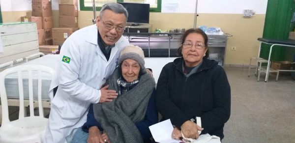 “El idioma guaraní es una bendición”, asegura médico extranjero - Nacionales - ABC Color