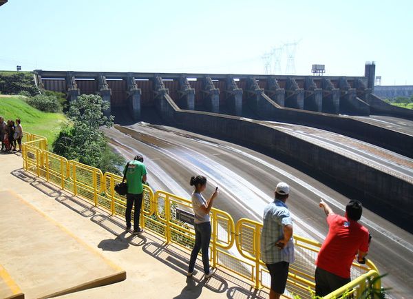 Extitular de Ande ratifica que Brasil extorsionó para firma de acuerdo