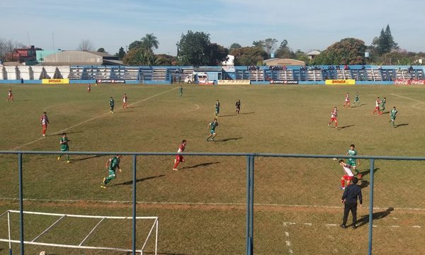 CORRALES RESCATA UN PUNTO DE SU VISITA A CAAGUAZÚ