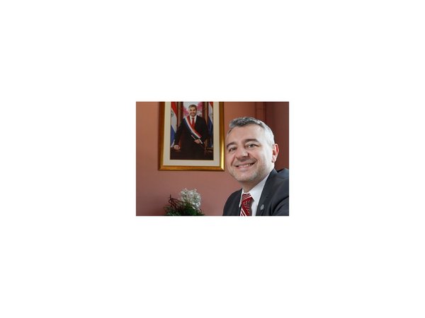 "Ahijados de Maduro, peñecalma", responde asesor de Marito