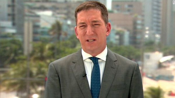 Bolsonaro amenaza con meter a prisión al periodista Greenwald