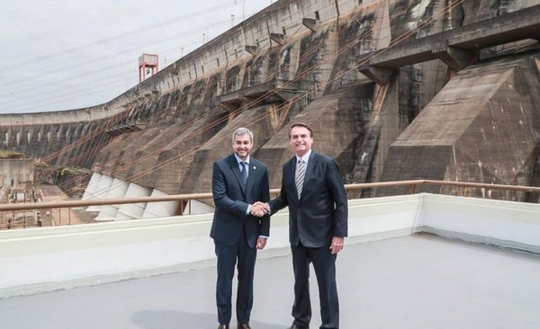 HOY / Toman con pinzas cambio de postura y critican falta de liderazgo para ‘plantarse’