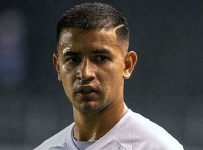 Derlis abrió el camino del triunfo para Santos
