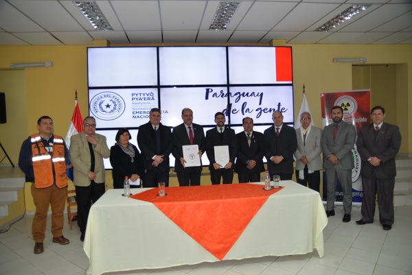 Instituciones trabajarán en prevenir y contrarrestar efectos de los desastres naturales | .::Agencia IP::.
