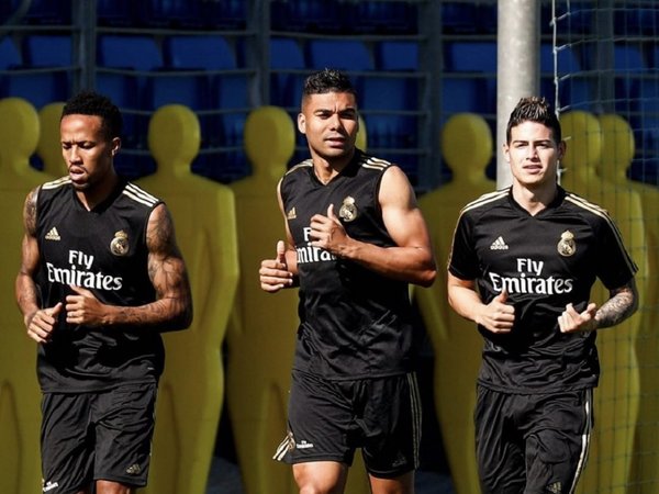 James vuelve a entrenarse con el Real Madrid dos años después