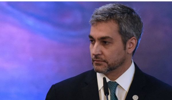“Presión ciudadana le hizo dar marcha atrás a Mario Abdo”, asegura senador