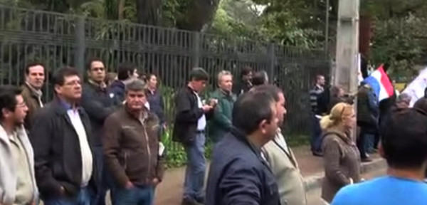 Avenida España bloqueada | Noticias Paraguay
