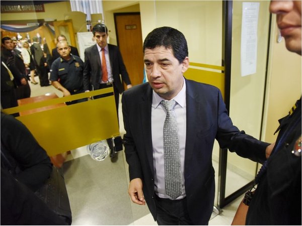 Hugo Velázquez critica a técnicos por no lograr acuerdo sobre Itaipú
