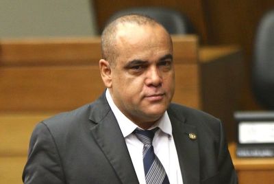 Honor Colorado en contra del juicio político