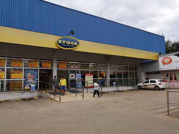 Delincuentes asaltan Itaú Express en Limpio - Nacionales - ABC Color