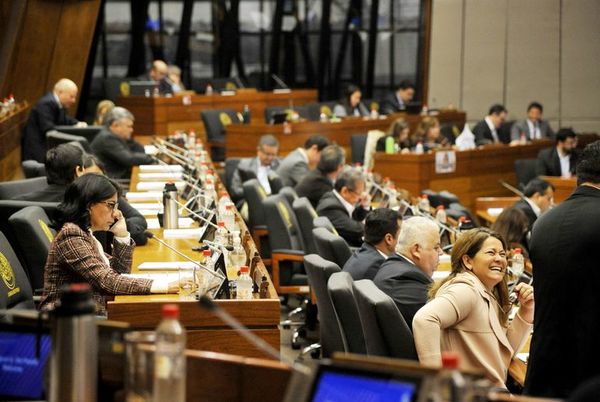 Repudio generalizado en Diputados sobre acuerdo entreguista - Nacionales - ABC Color