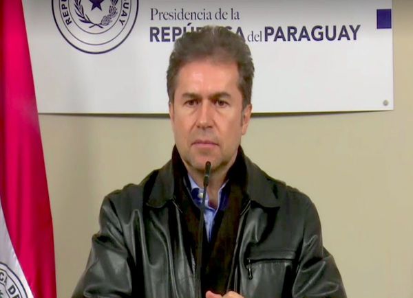 Vía Twitter, Castiglioni se despide de su cargo como canciller