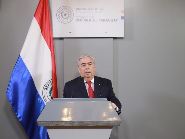 No quiso que enjuicien a Marito y por eso renunció - Radio 1000 AM
