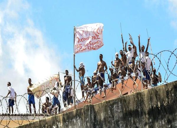 Nuevo baño de sangre en cárcel de Brasil deja unos 52 muertos