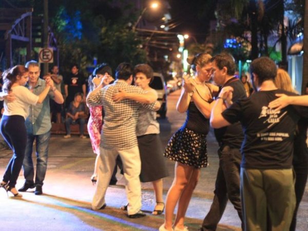 Con milonga popular, Tango en la calle celebra  nuevo aniversario