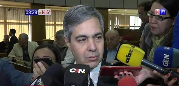 Acuerdo ANDE e Itaipú: "Le mintieron al presidente" | Noticias Paraguay