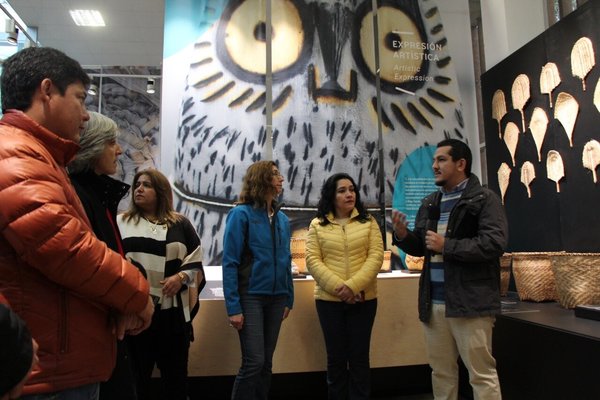 Circuito Vivencial del Mundo Guaraní transporta a visitantes al ámbito nativo » Ñanduti
