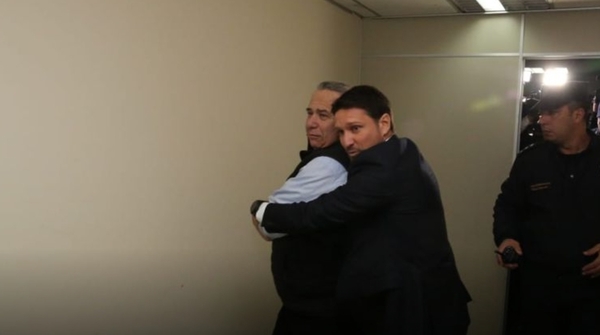González Daher y su hijo salen de la cárcel