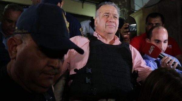 CONCEDEN ARRESTO DOMICILIARIO A GONZÁLEZ DAHER Y A SU HIJO