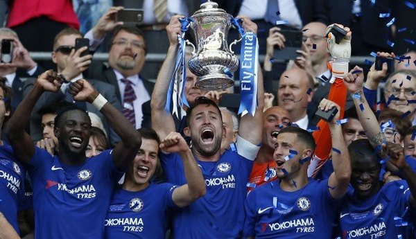 Chelsea expulsa de por vida a un aficionado suyo por racismo