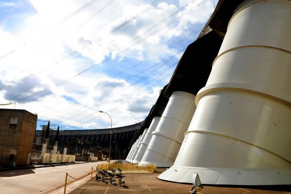 Brasil quiere mantener acuerdo sobre Itaipú