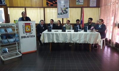 Centro de Escritores de Alto Paraná celebra su aniversario con presentación de libro