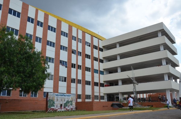 Déficit presupuestario impide cubrir demandas a todos los pacientes | San Lorenzo Py