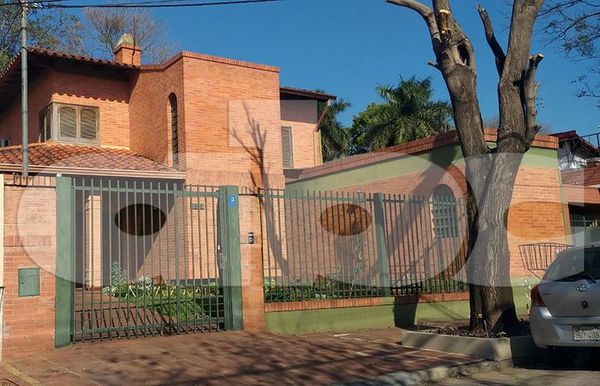 Óscar González Daher y su hijo ya están bajo arresto domiciliario - Nacionales - ABC Color