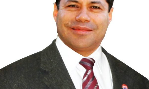 Félix Sosa sería el nuevo presidente de la ANDE