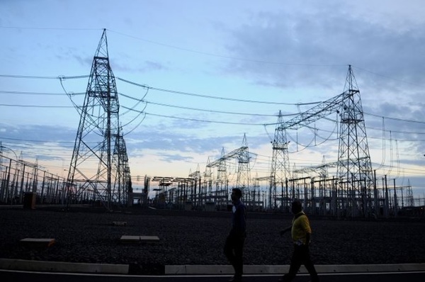 Ejecutivo veta reducción de costo de energía | Noticias Paraguay