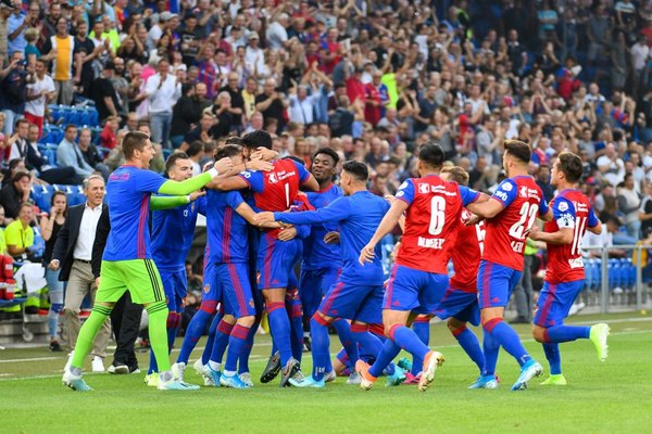 Con Alderete como figura, Basel sorprende en Champions