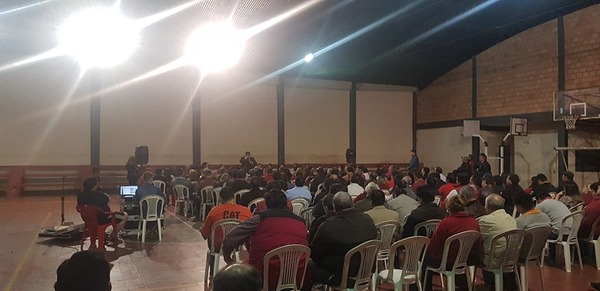Intendente Quiñonez devolvió con energía akajepeté de un Pte. de seccional | San Lorenzo Py