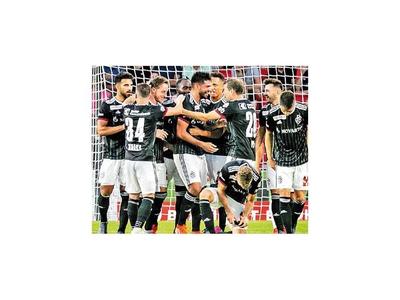 Basilea con Alderete avanza en Champions