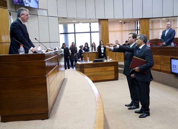 JEM rechaza recusación contra ministros y convoca a juez Méndez - Judiciales y Policiales - ABC Color