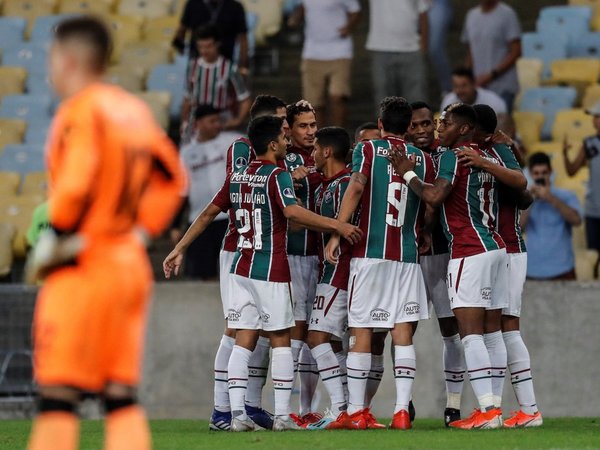 Fluminense avanza a cuartos tras vencer al Peñarol en el Maracaná