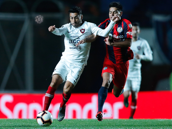 Números positivos de Cerro en Libertadores ante San Lorenzo